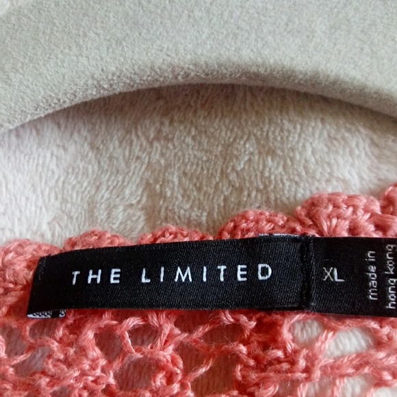 The Limited Crochet Cardigan - Picture 2 of 4